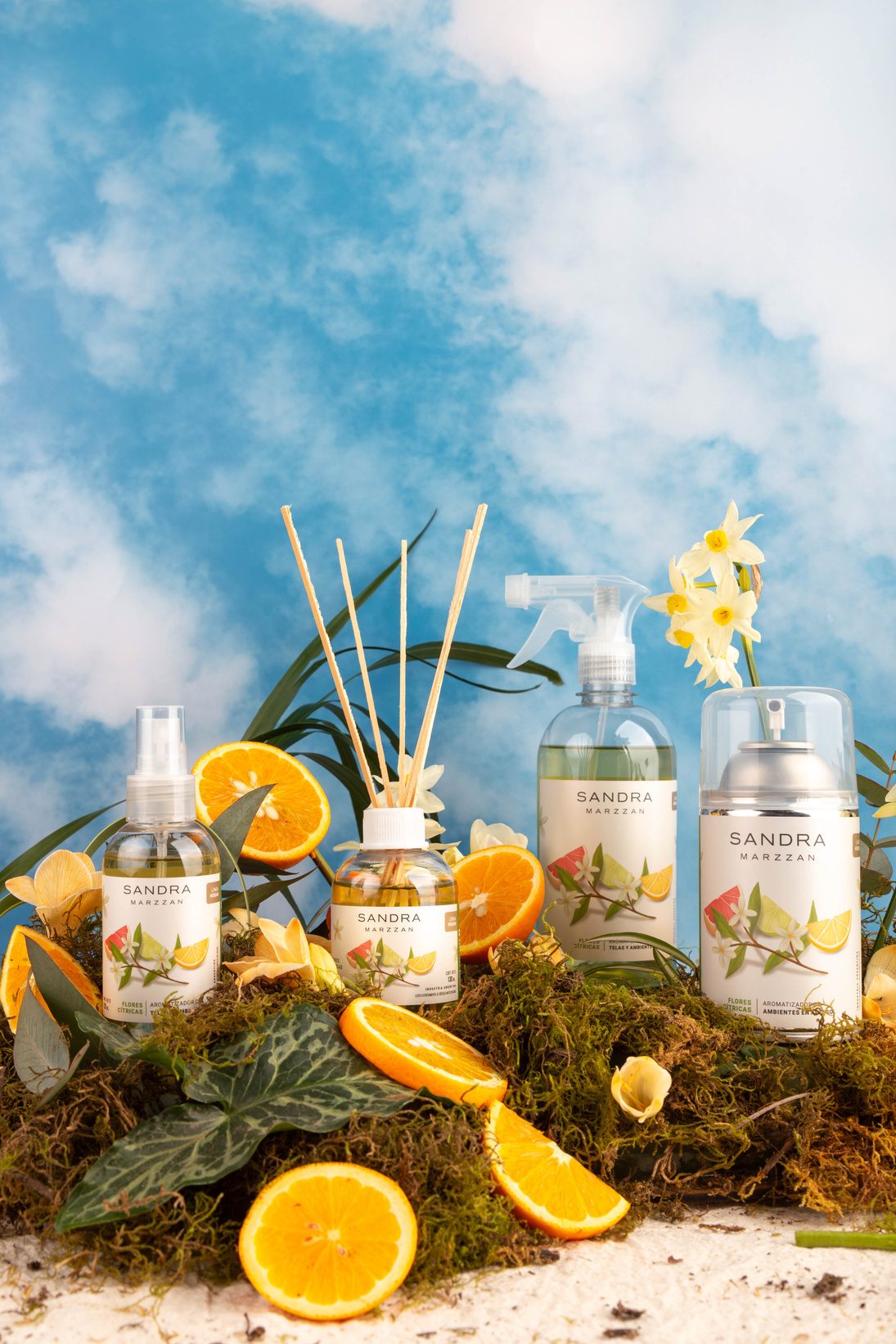Escena botánica para campaña de fragancias de Sandra Marzzán